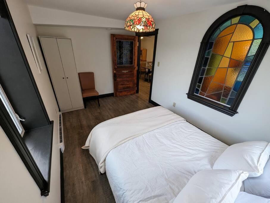 캐닝 Beautiful River View Apt In Wine Country 아파트 외부 사진