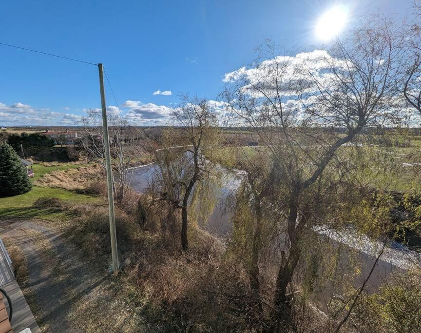 캐닝 Beautiful River View Apt In Wine Country 아파트 외부 사진